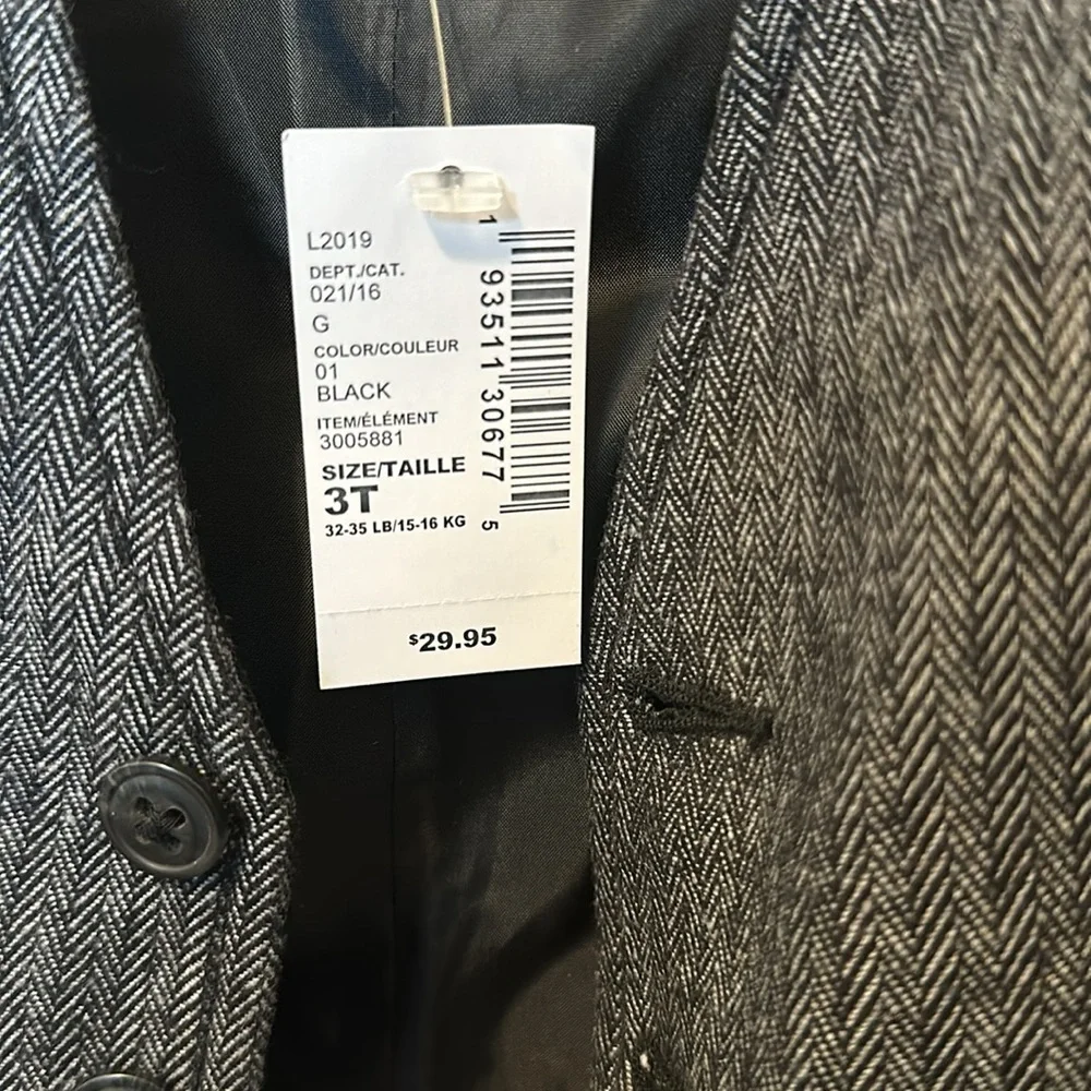 Vest - Picture 2 of 2